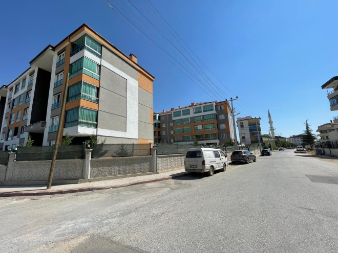 ELİF'DEN ALPASLAN MAH. KARAMAN YOLU YAKINI KİRALIK 3+1 DAİRE